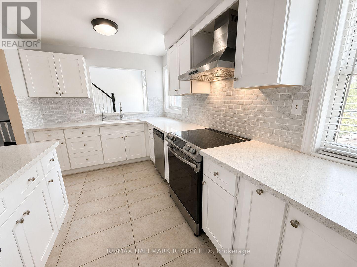 #E11 1665 Nash Road, Clarington (Courtice), Ontario, L1E1S8, Clarington (Courtice), Ontario — photo 5 of 5