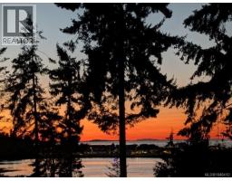 863 Cavin Rd, French Creek, BC V9P1Z9 Photo 30