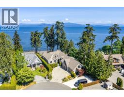 863 Cavin Rd, French Creek, BC V9P1Z9 Photo 33