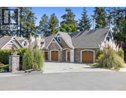 863 Cavin Rd, French Creek, BC V9P1Z9 Photo 34