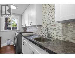 863 Cavin Rd, French Creek, BC V9P1Z9 Photo 53