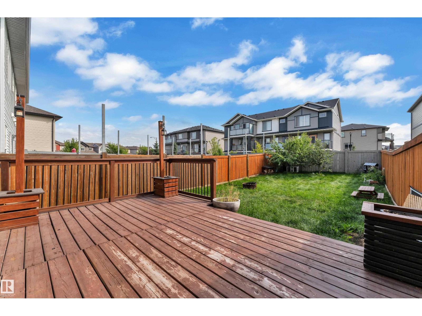 1411 25 AV NW - 33
