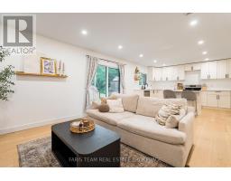 47 Sandsprings Crescent, Essa, ON L0M1B0 Photo 12