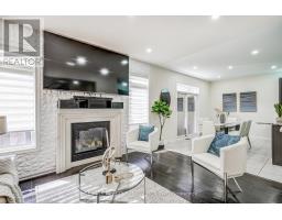 18 Rogers Trail, Bradford West Gwillimbury, ON L3Z0G4 Photo 11