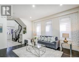 18 Rogers Trail, Bradford West Gwillimbury, ON L3Z0G4 Photo 7