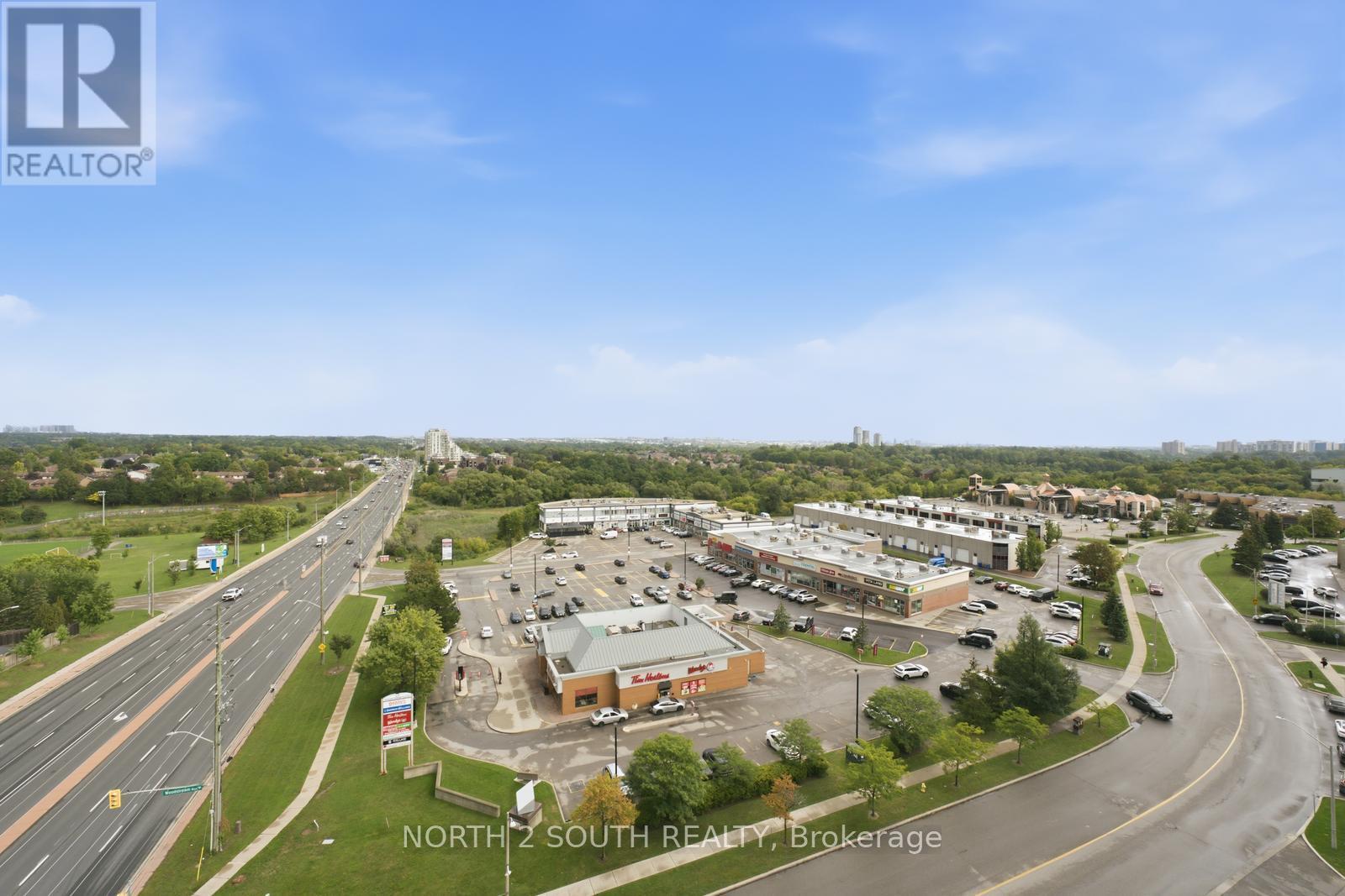 #1015 12 WOODSTREAM BOULEVARD - 39