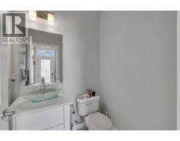 Laundry room - 552 Redstone Drive Ne, Calgary, AB T3N0R3 Photo 10