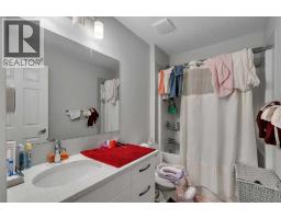552 Redstone Drive Ne, Calgary, AB T3N0R3 Photo 18