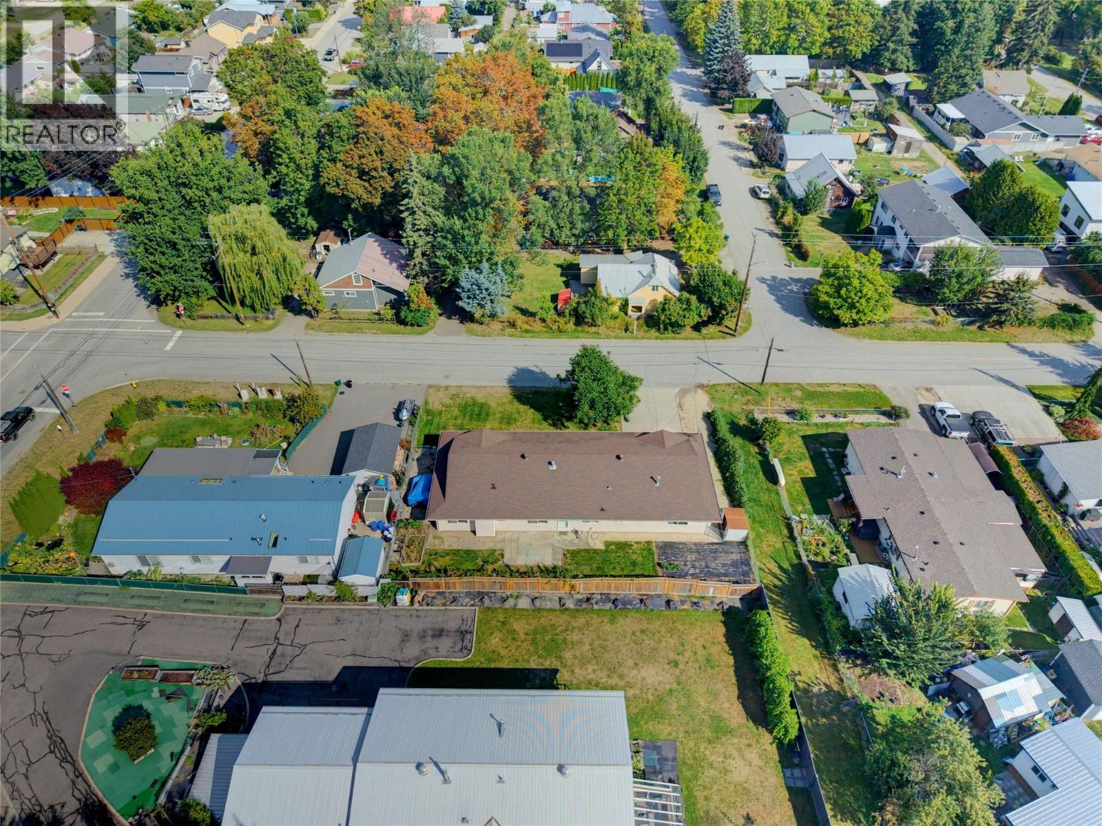 5080 70 Avenue NE - 43