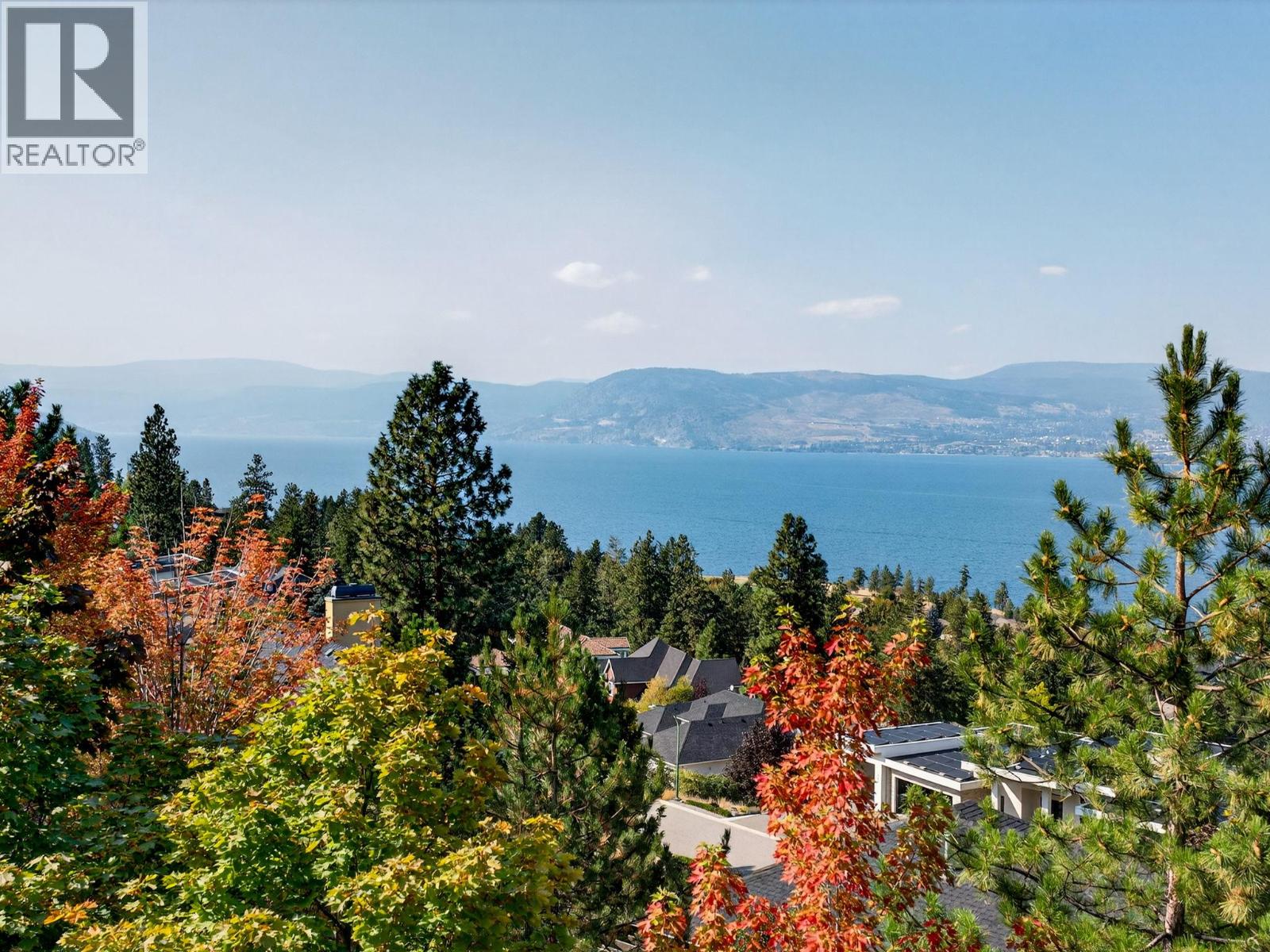 390 Okaview Road - 19