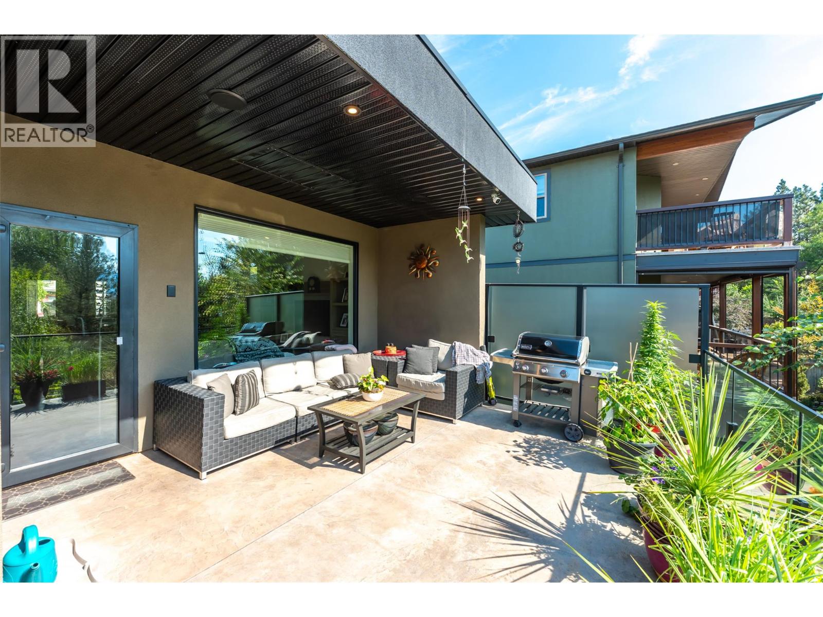729 CREEKSIDE Road, Penticton
