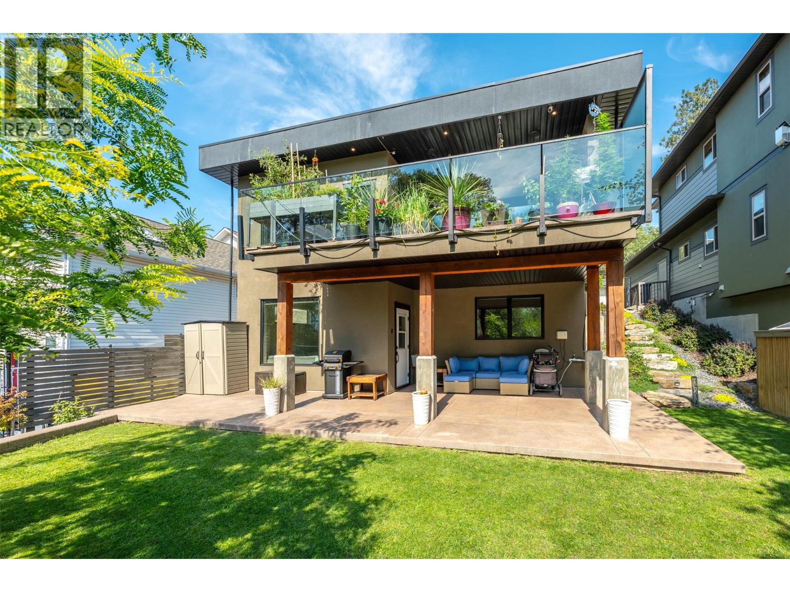 729 CREEKSIDE Road, Penticton