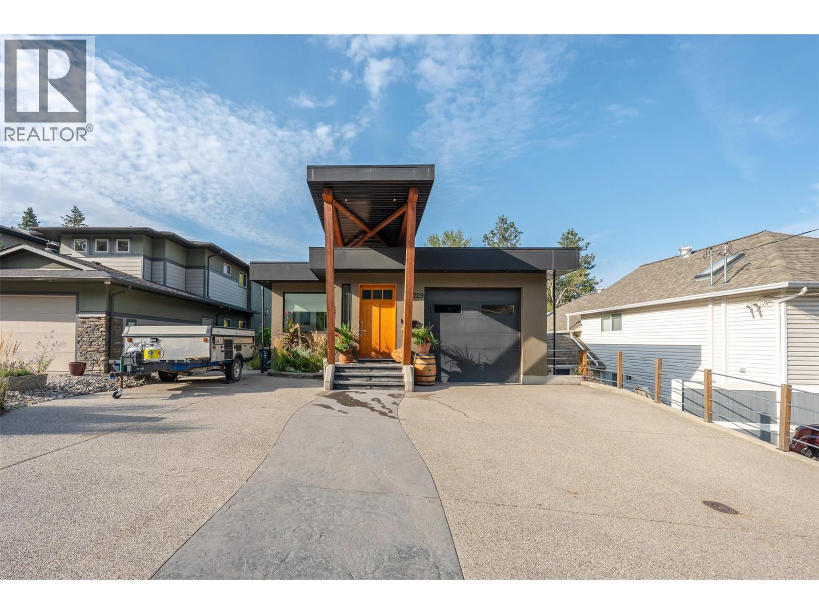 729 CREEKSIDE Road - 67
