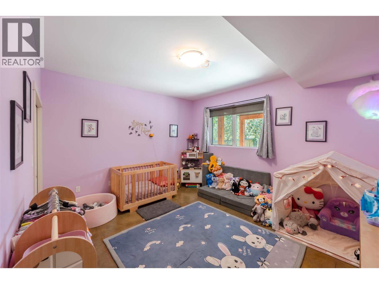 729 CREEKSIDE Road - 45