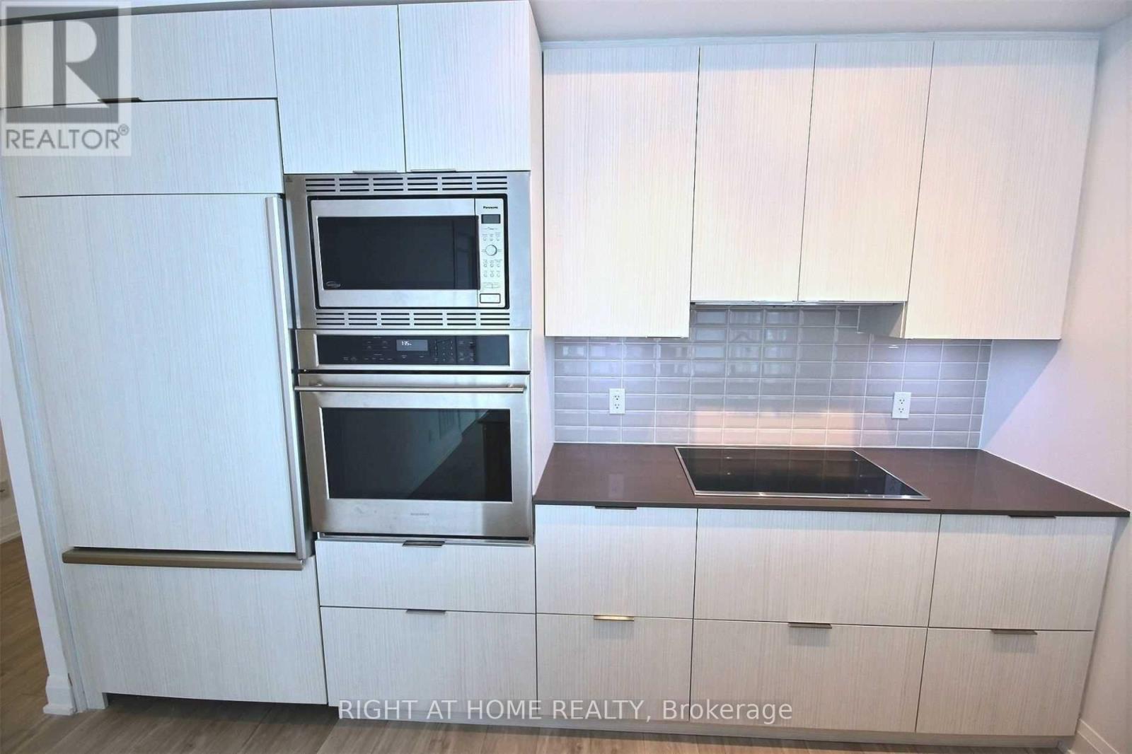 #1703 56 Annie Craig Drive, Toronto (Mimico), Ontario, M8V0C5, Toronto (Mimico), Ontario — photo 3 of 5