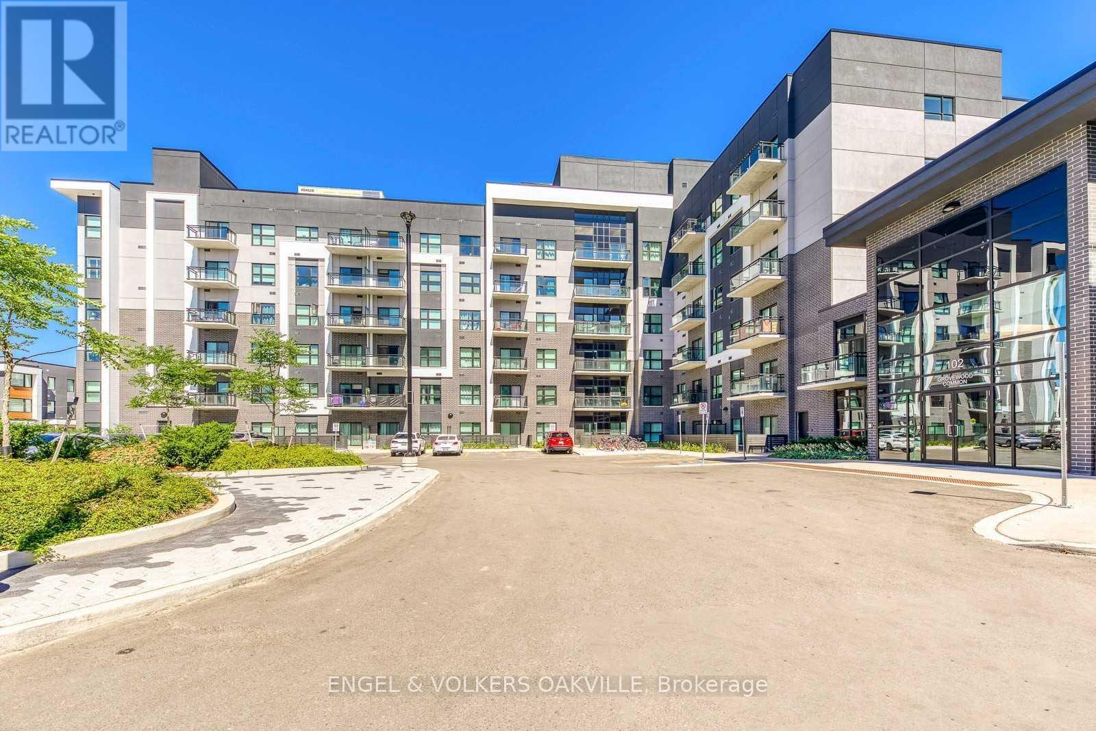 Photo of 102 Grovewood Common