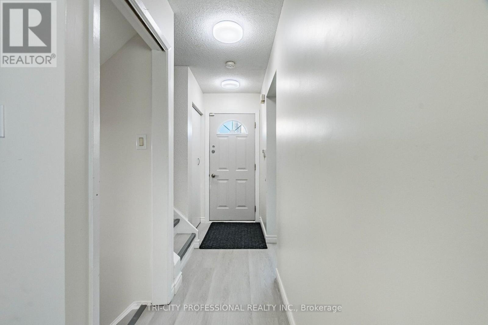 25 CRAIGLEIGH CRESCENT - 9