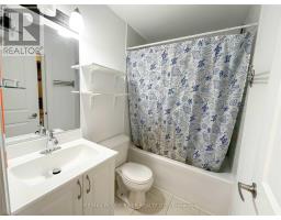 A701 - 5309 Highway 7 Road, Vaughan, ON L4L1T3 Photo 17