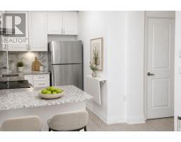 A701 - 5309 Highway 7 Road, Vaughan, ON L4L1T3 Photo 8