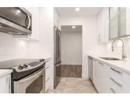 102 9948 151 Street, Surrey, BC V3R0V6 Photo 12
