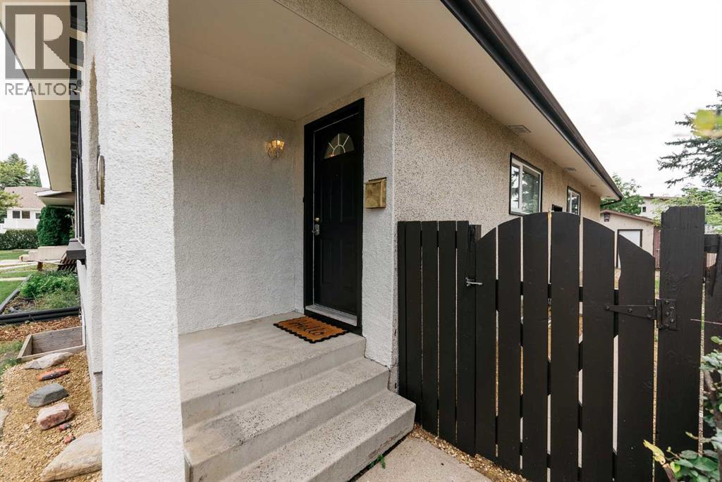 Listing photo – 29 Anquetel Street, Red Deer