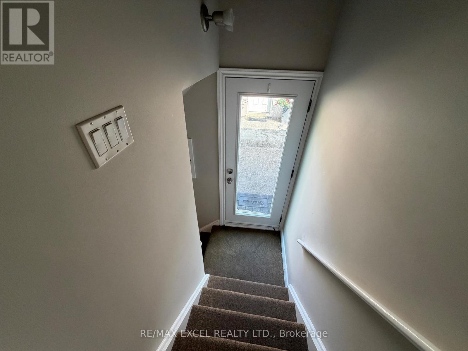 #BSMT 23 Linelle Street, Toronto (Lansing-Westgate), Ontario, M2N2J4, Toronto (Lansing-Westgate), Ontario — photo 4 of 5