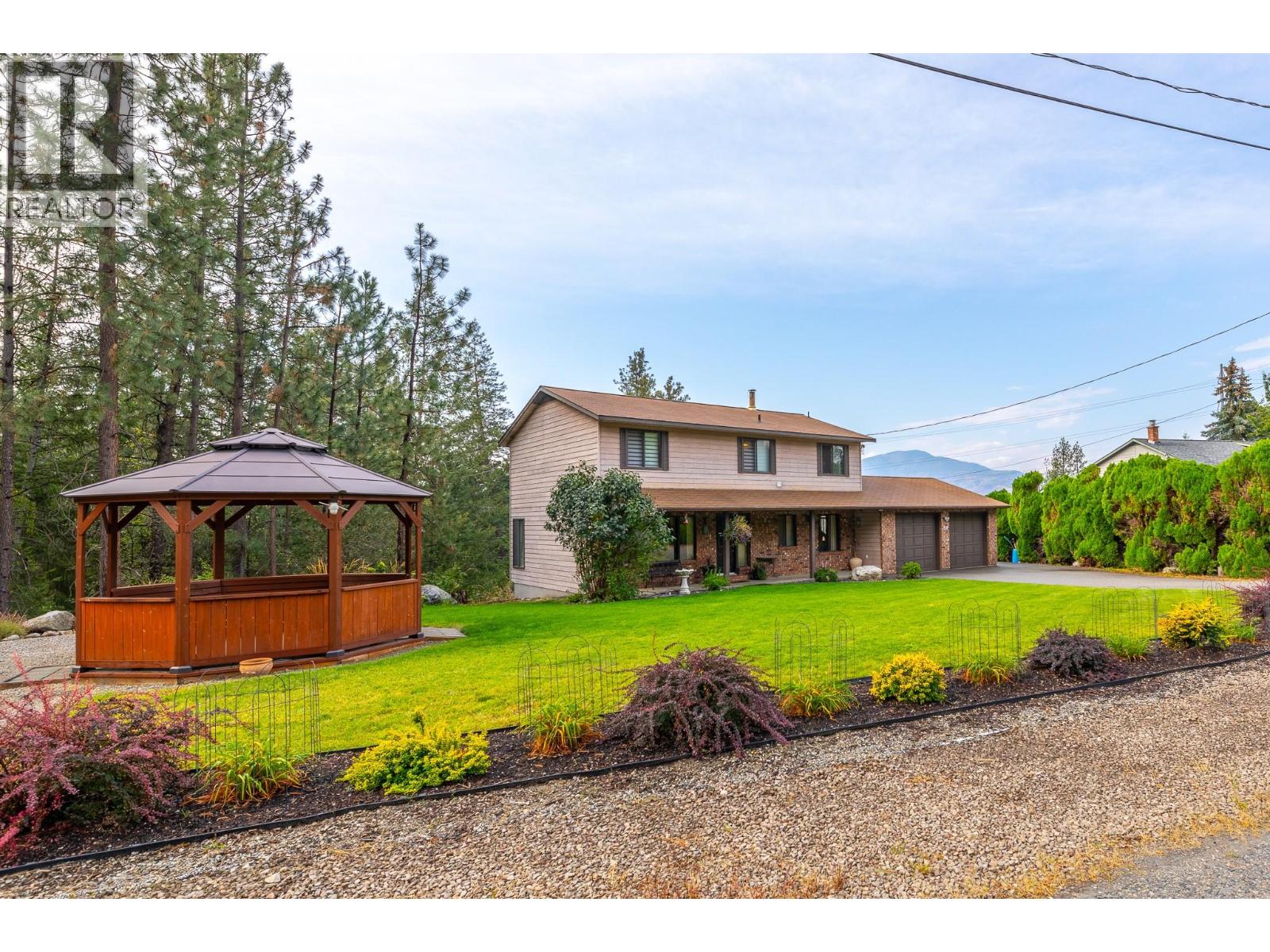 201 Sunnybrook Drive - 3