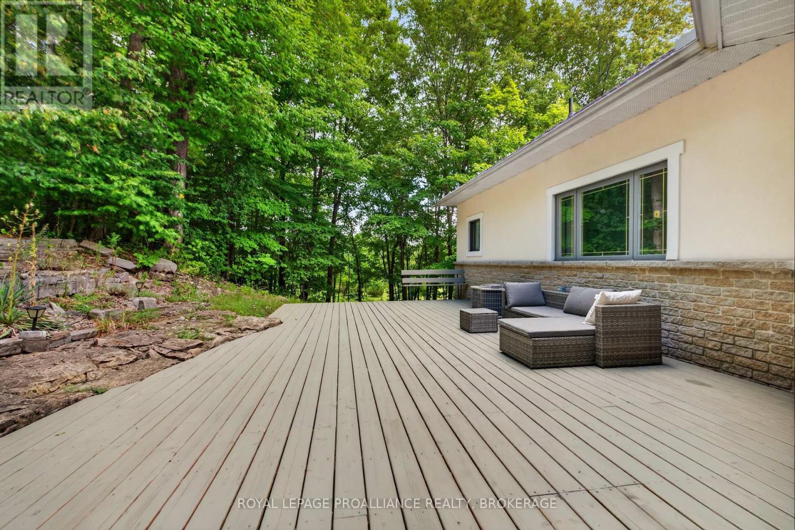 27 COLLINS DRIVE - Image 35
