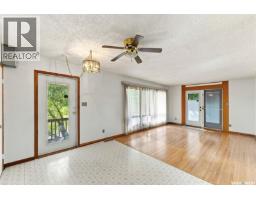 3pc Bathroom - 1564 Horace Street, Regina, SK S4T5M1 Photo 10