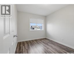2pc Bathroom - A&b 5625 Mccaughey Street, Regina, SK S4W0P3 Photo 15