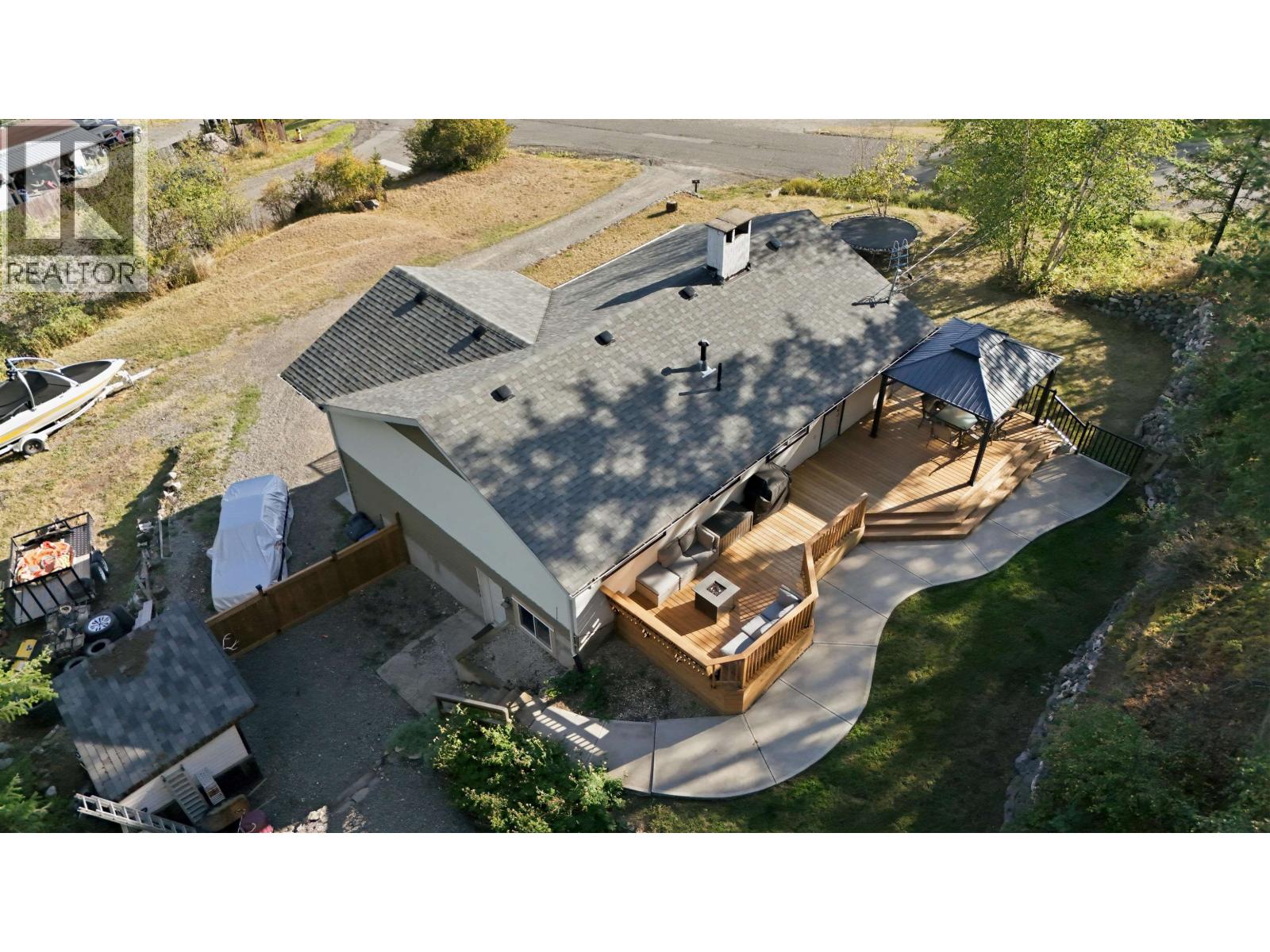 305 HAZEL STREET - 33