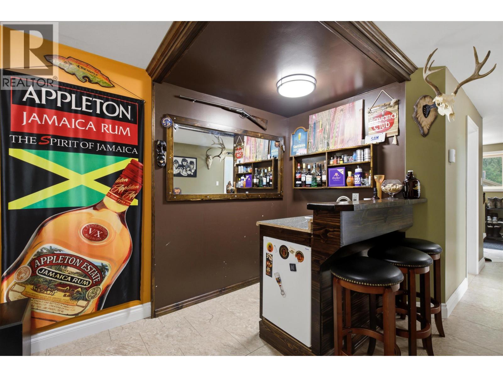 305 HAZEL STREET - 15