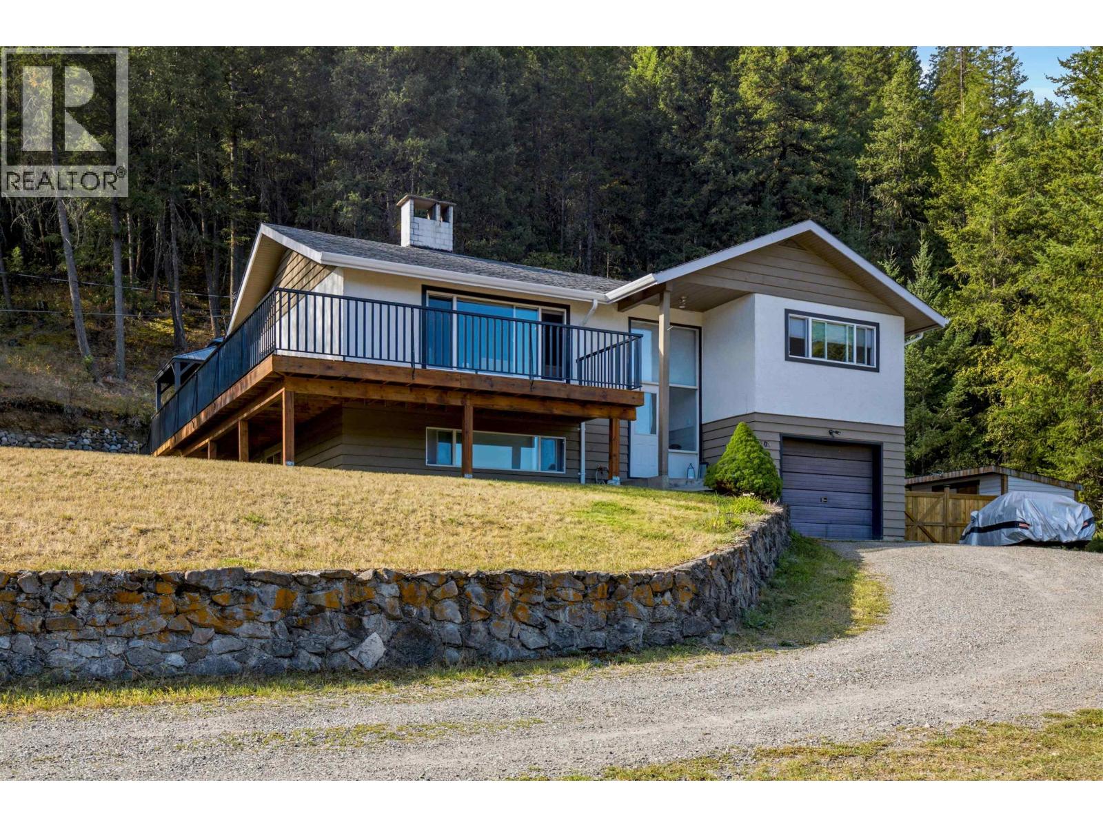 305 HAZEL STREET - 1