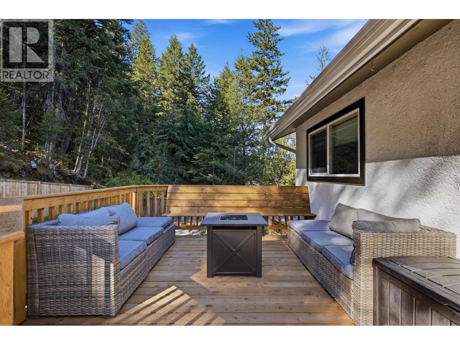 305 HAZEL STREET - 24