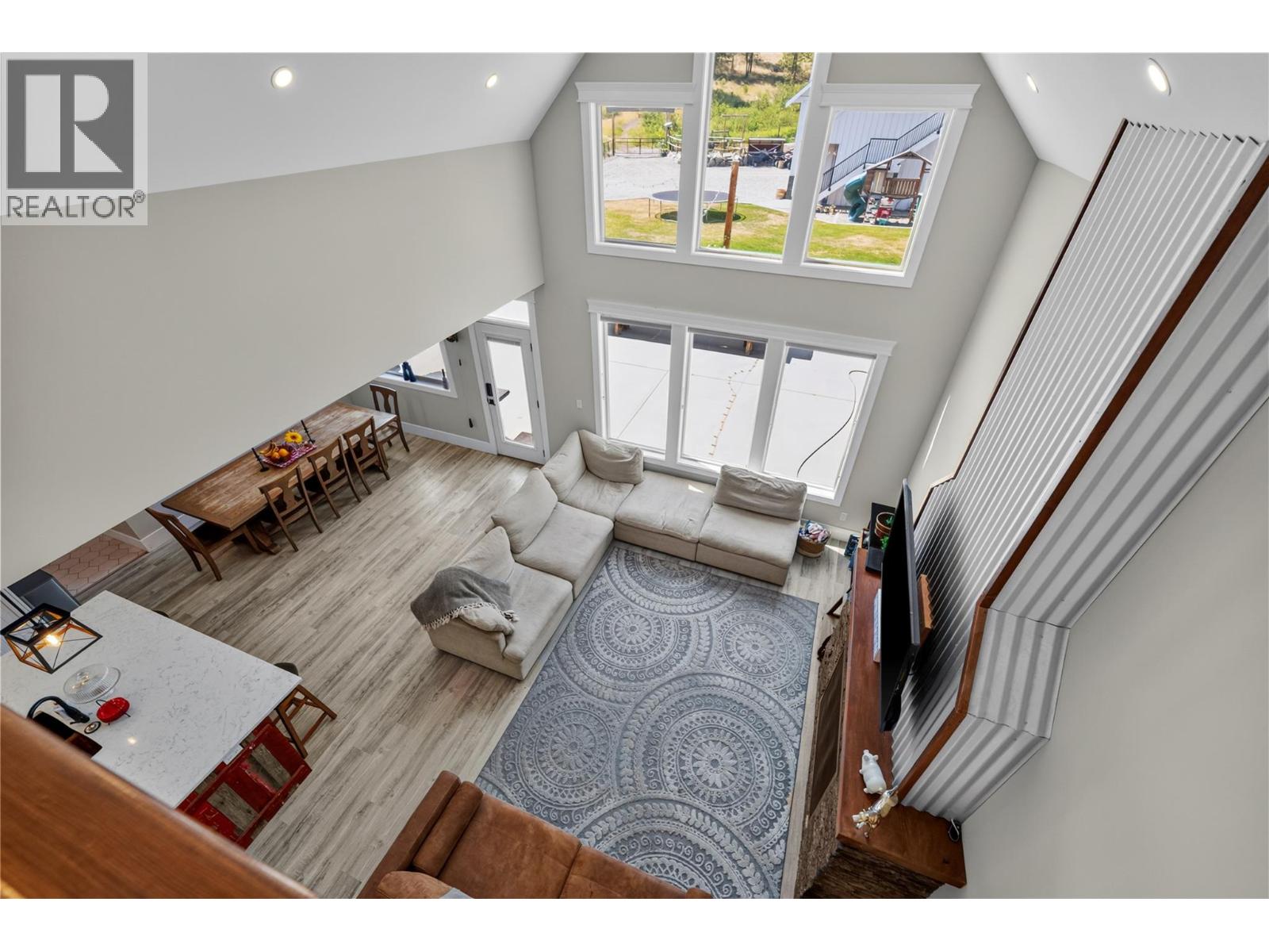 310 Lindley Creek Road - 32