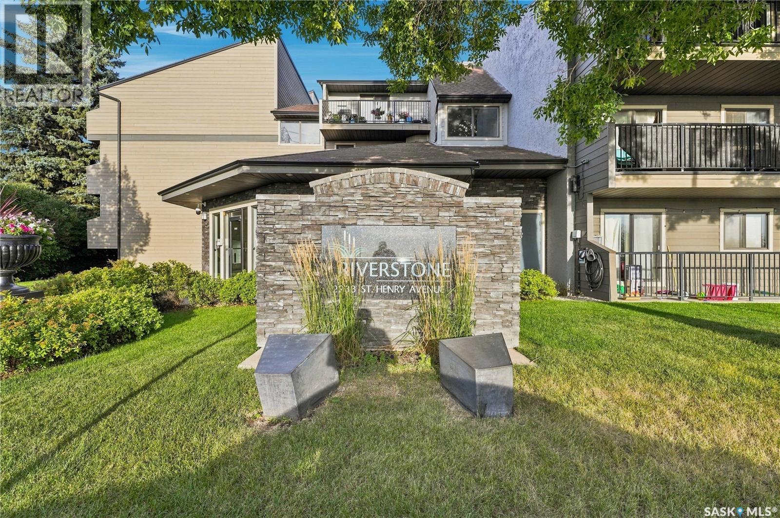 213 2233 St Henry AVENUE, Saskatoon, Saskatchewan, S7M5K6, Saskatoon, Saskatchewan — photo 2 of 5