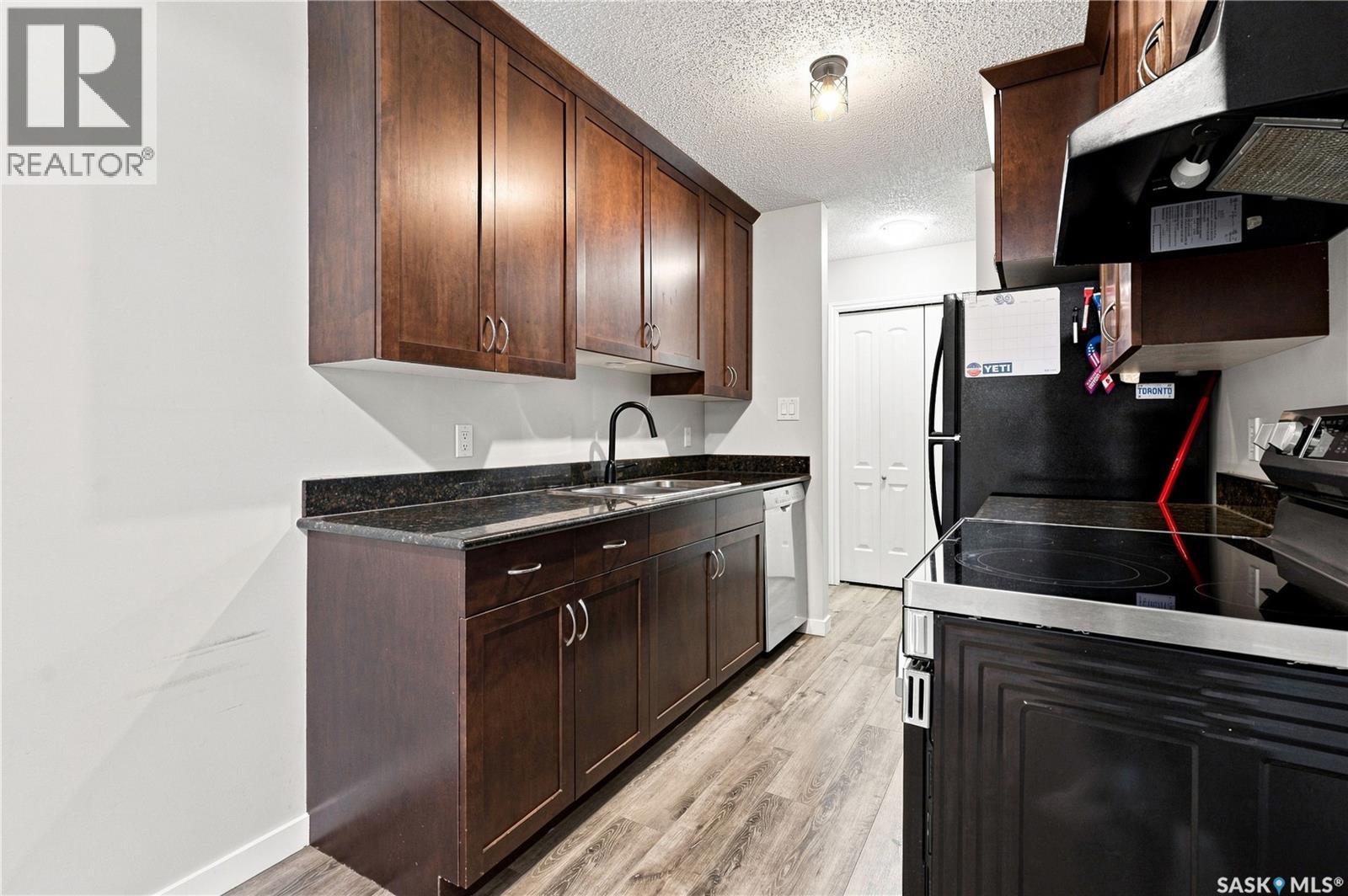 213 2233 St Henry AVENUE, Saskatoon — photo 7