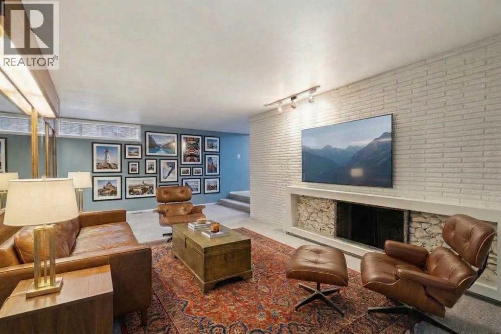 1423 75 Avenue SW - 28