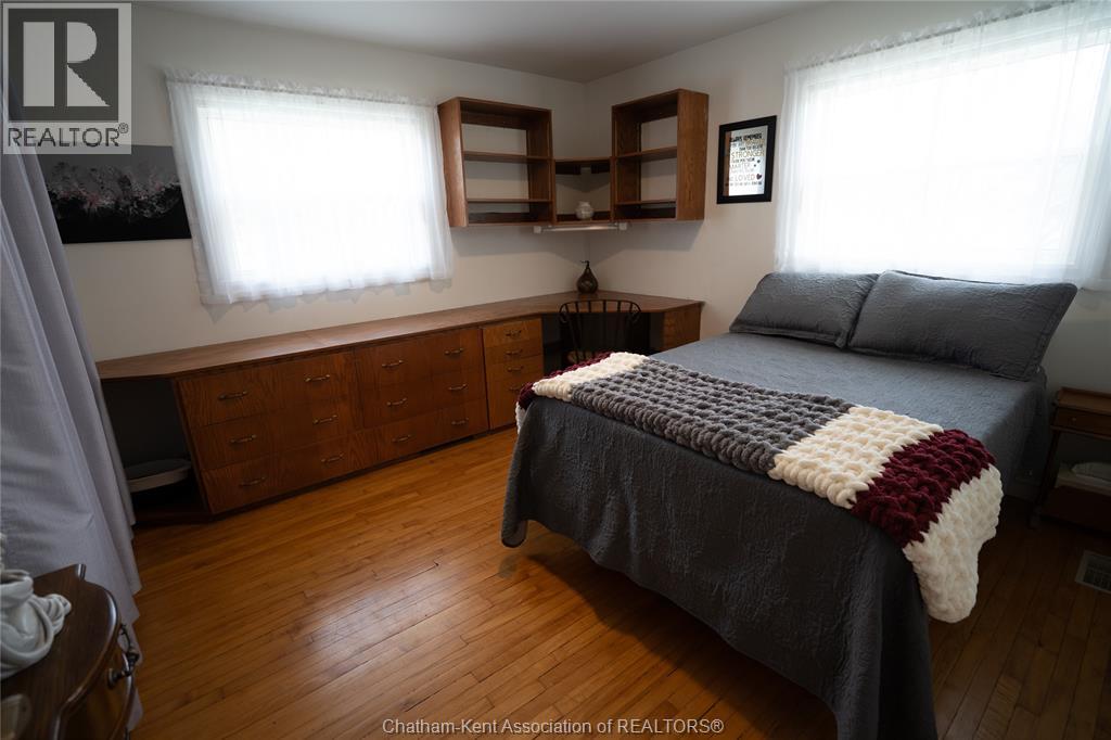418 Talbot STREET West - Image 25