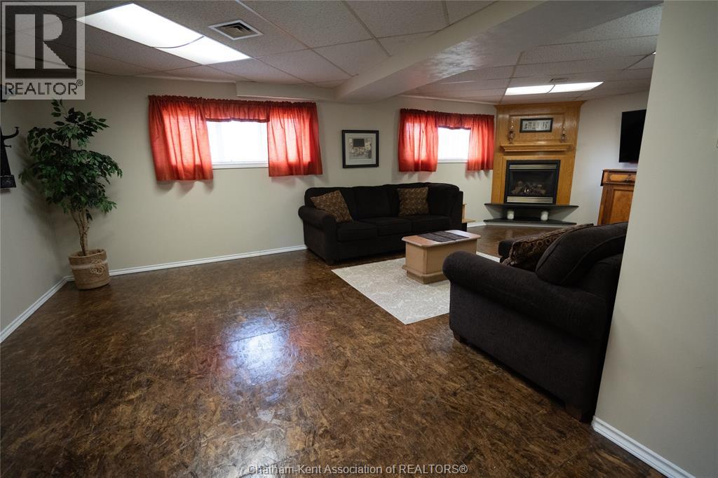 418 Talbot STREET West - Image 27