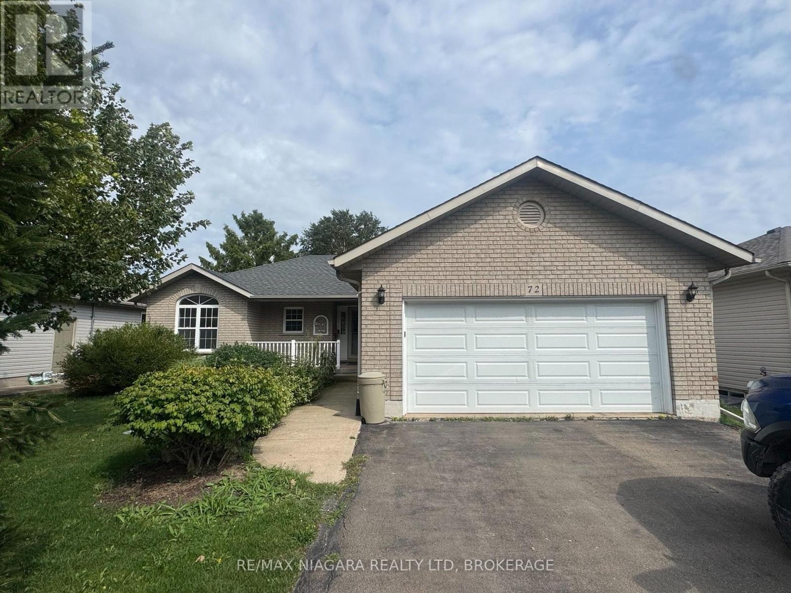 72 RIDGE ROAD S - 2