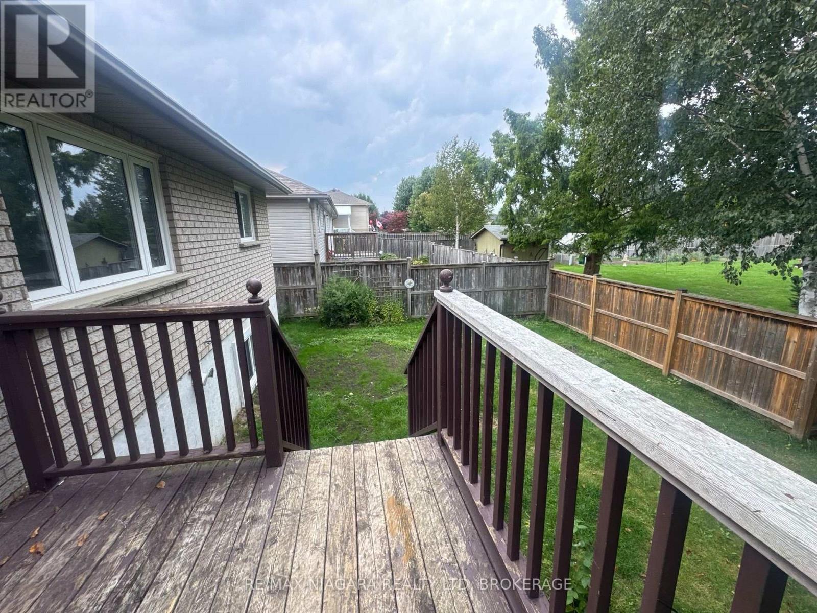 72 RIDGE ROAD S - Image 23