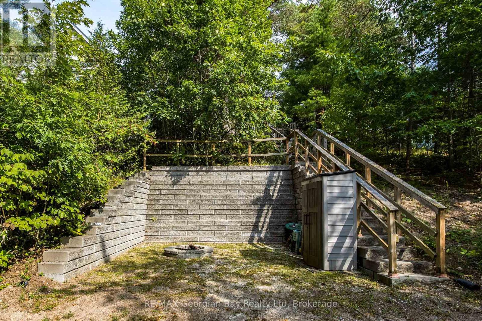 68 TINY BEACHES ROAD S - Image 30