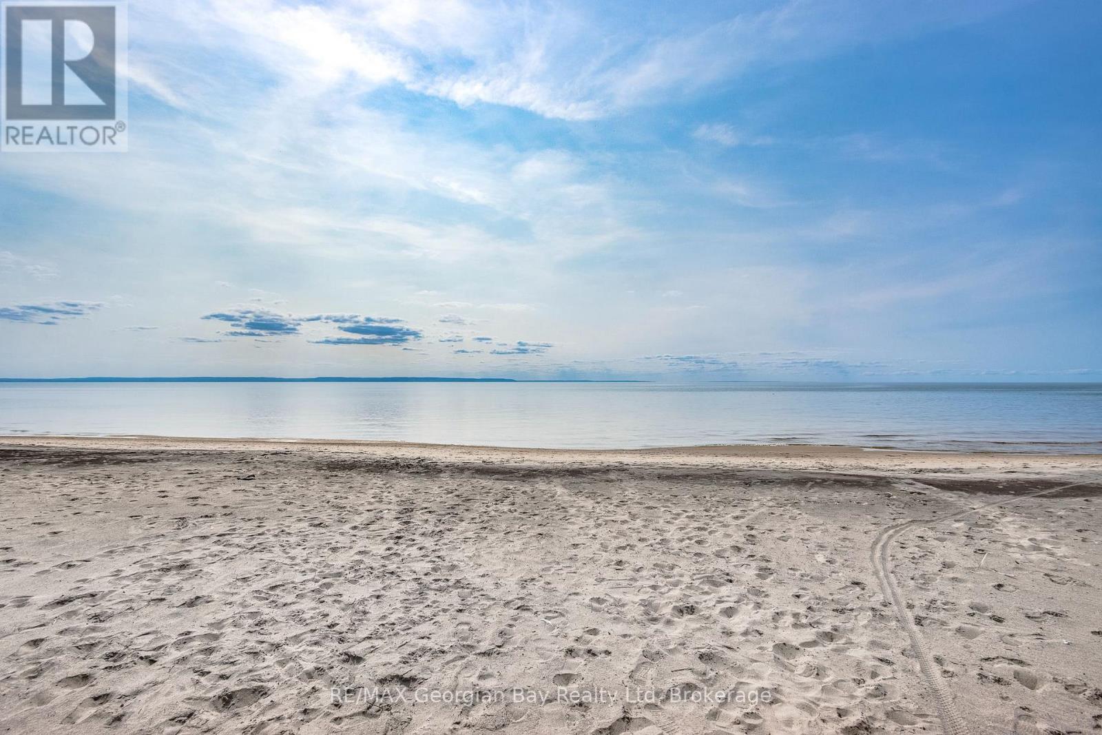 68 Tiny Beaches Road South, Tiny, Ontario, L0L2J0, Tiny, Ontario — photo 5 of 5