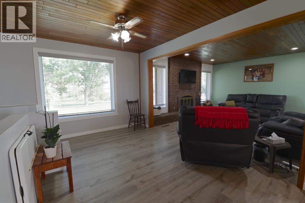 95005 Range Rd 154, Taber, AB - 13