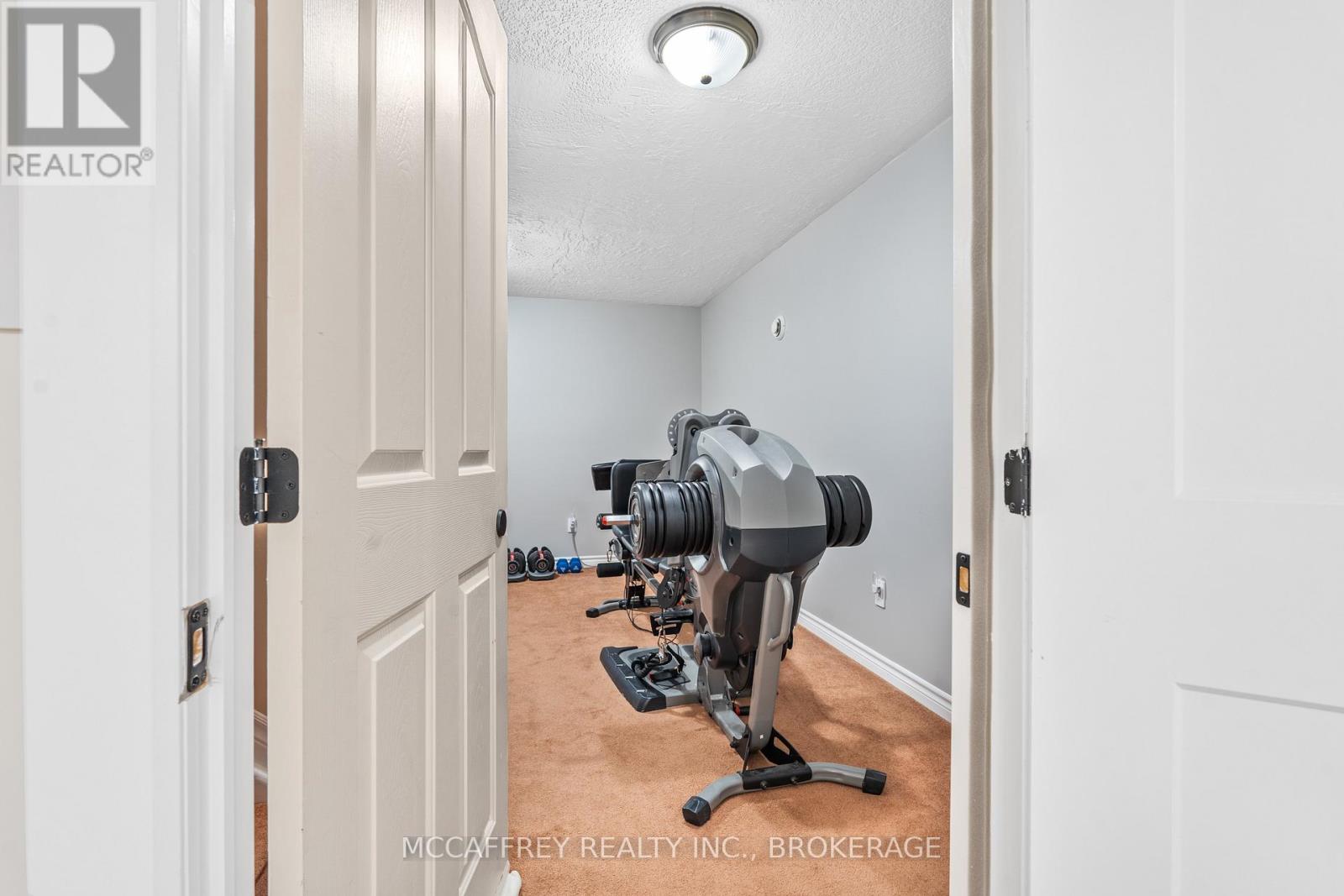 1463 APOLLO TERRACE - Image 32