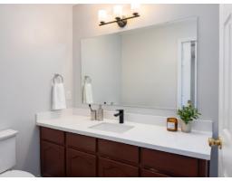 11411 Wellington Crescent, Surrey, BC V3R9H1 Photo 24