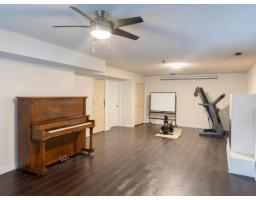 11411 Wellington Crescent, Surrey, BC V3R9H1 Photo 18