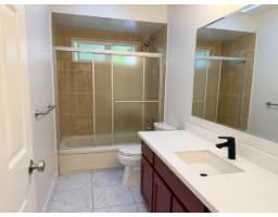 11411 Wellington Crescent, Surrey, BC V3R9H1 Photo 25