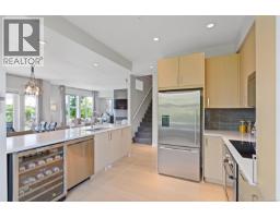101 3916 Carey Rd, Saanich, BC V8Z4E2 Photo 18